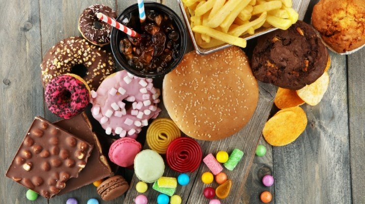 חישוב כולסטרול במזונות - תמונת המחשה